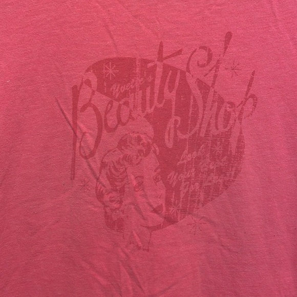 ♣️Cute vintage graphic t-shirt. - Picture 2 of 4